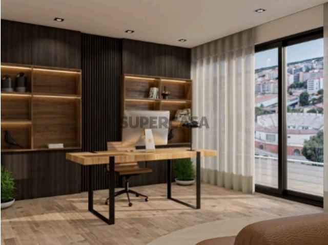 Apartamento T5 Novo no Montijo