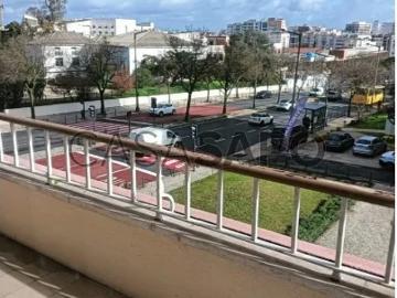 Apartamento T5 para alugar em Lisboa