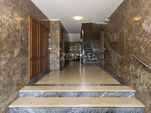 Apartamento T5 para alugar no Porto