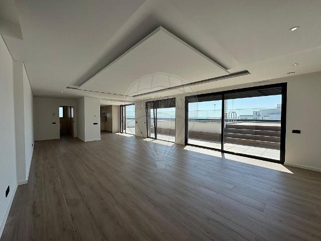 Apartamento T5 para arrendar em Caldas da Rainha Nossa Senhora do Pópulo, Coto e São Gregório, Caldas da Rainha RE/MAX Portugal