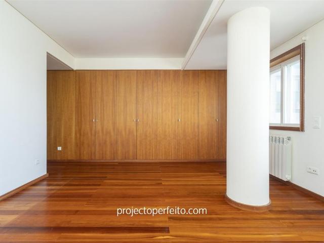 Apartamento T6 Arrendamento em Espinho,Espinho