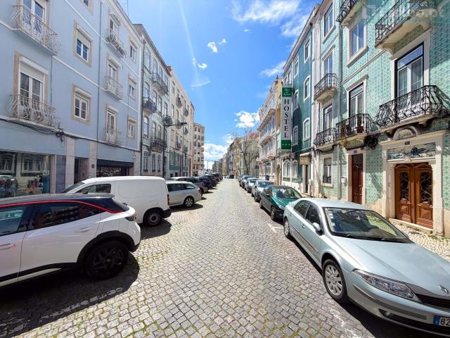 Apartamento T6 Arroios Avenida Bernardim Ribeiro