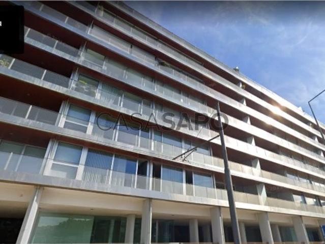 Apartamento T6 Duplex para alugar no Porto