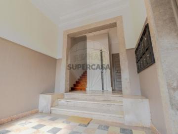 Apartamento T6 em Avenidas Novas