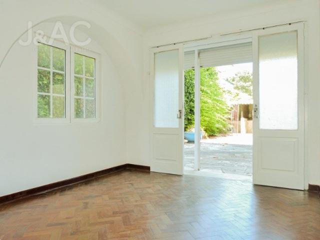 Apartamento T6 em Lisboa