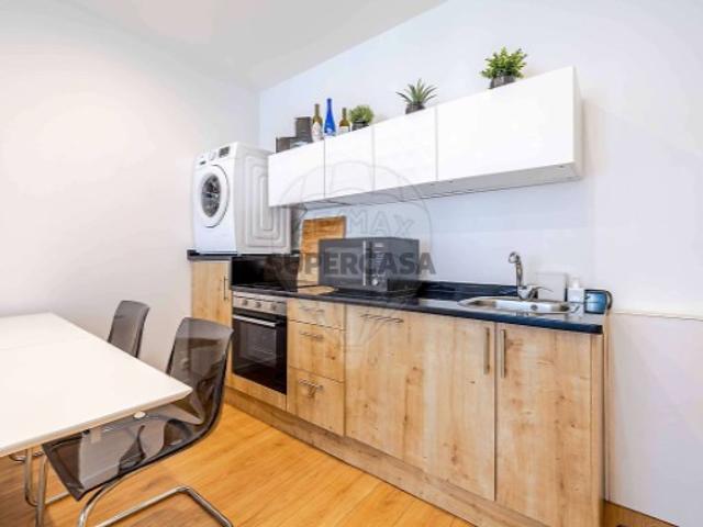 Apartamento T6 em Santo António