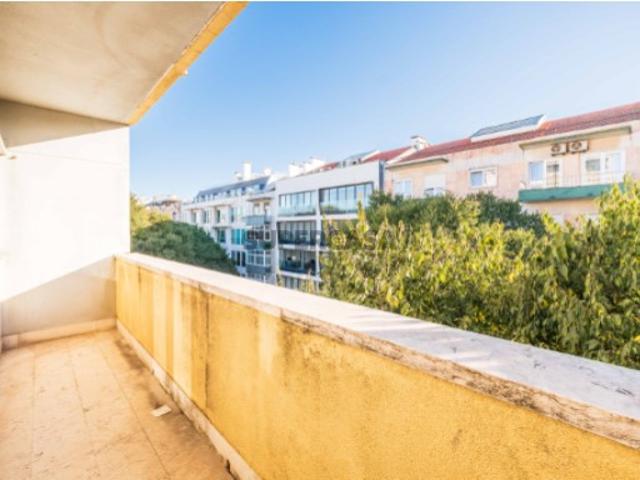 APARTAMENTO T9 NA RUA PASCOAL DE MELO | LISBOA