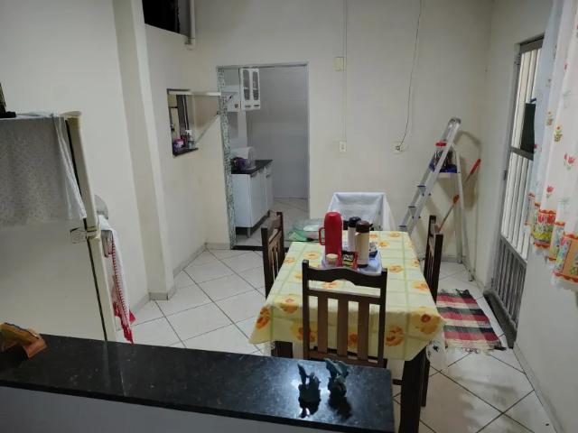 Apartamento térreo cerâmica sem garagem 02 quartos sala com varanda cozinha banheiro area externa