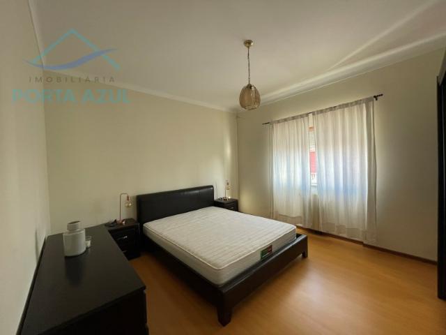 Apartamento T 2 Em Alfeizerão, apenas a 3km de São Martinho do Porto