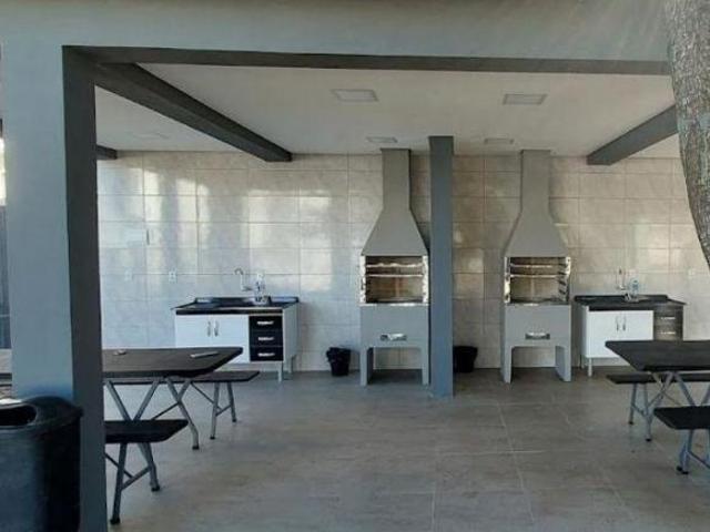 Apartamento Térreo 2 quartos com vaga no Bairro Jardim Leopoldina Porto Alegre