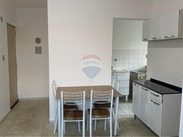 Apartamento Térreo C/ Suítes e Garagem, Botucatu SP