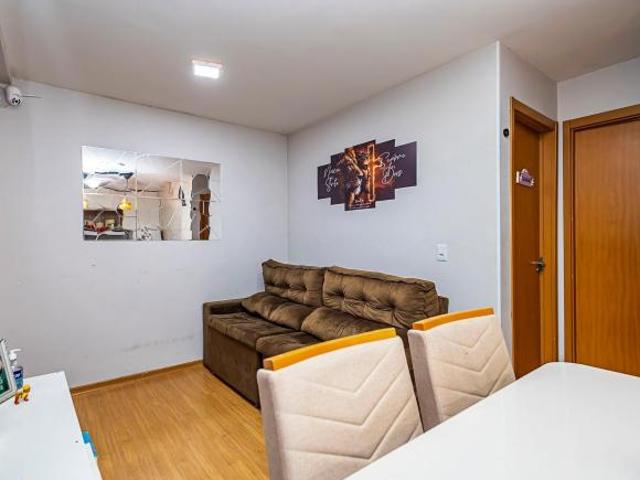 Apartamento Térreo a Venda em Colombo