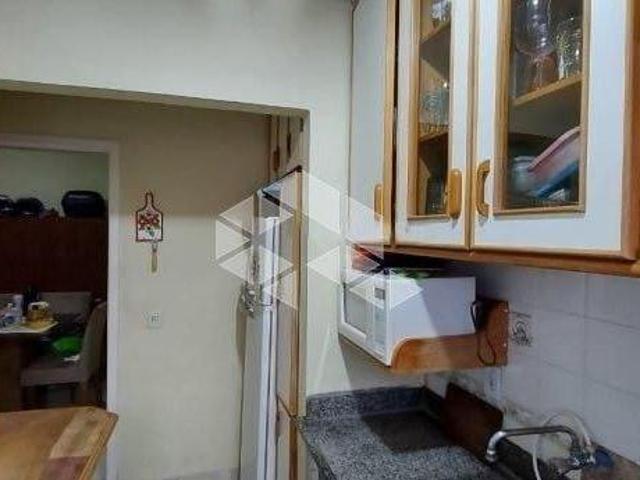 Apartamento térreo de 2 dormitórios, no bairro Sarandi em Porto Alegre RS
