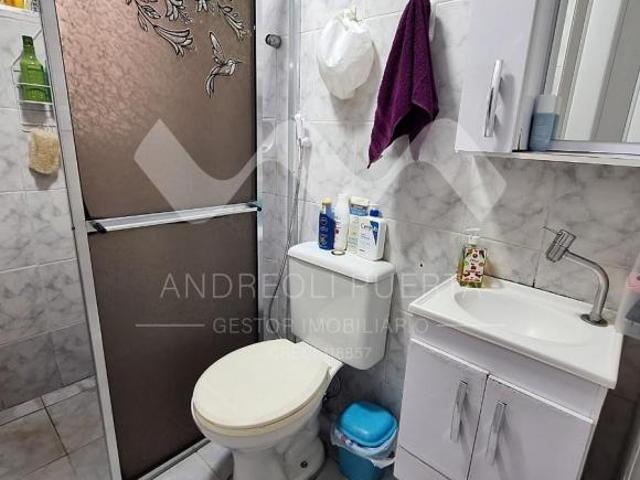 Apartamento térreo MOBILIADO à venda no Cezar de Souza