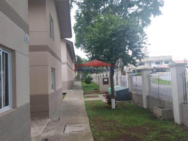 Apartamento Térreo na Rua Doná Bárbara Cid, Uberaba com 2 Dormitórios à Venda