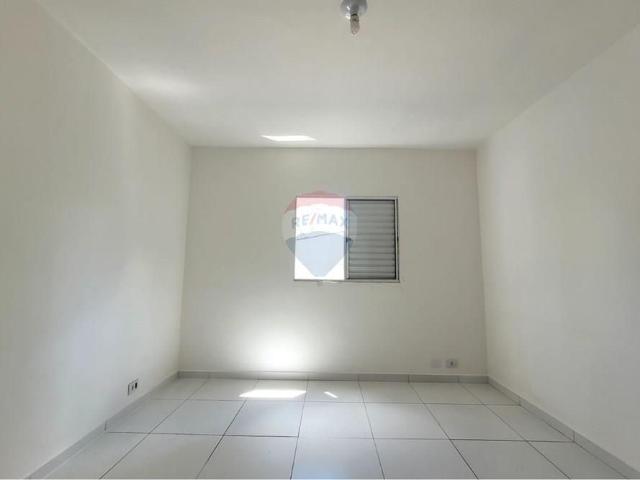 Apartamento térreo para aluguel no Chora Menino