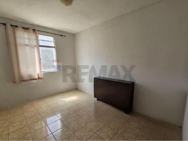 Apartamento tipo casa, 3/4, na Barra, com Área Externa e Aceita Pet
