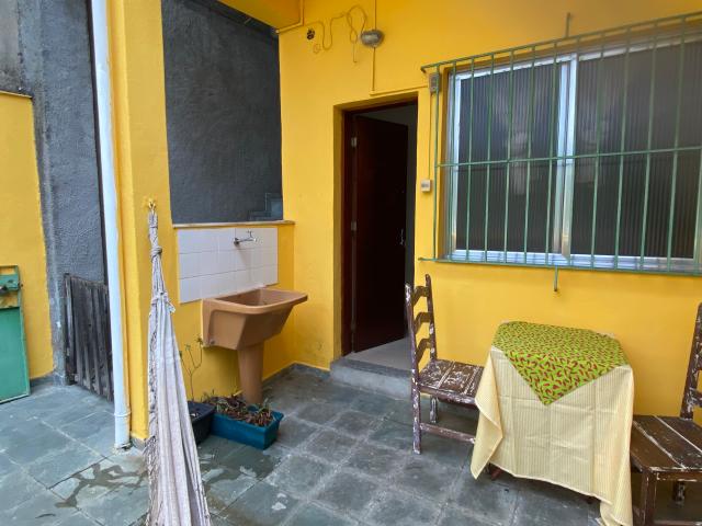 Apartamento tipo casa em Santa Teresa com Varanda