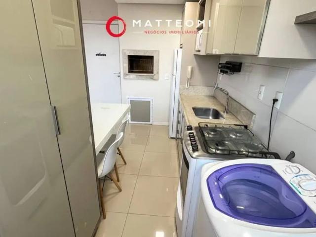 Apartamento tipo loft mobiliado com 1 suíte no Centro de Tubarão