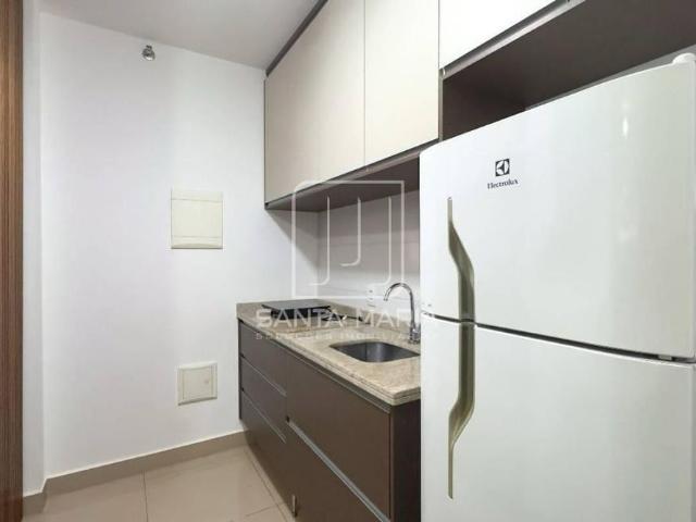 Apartamento Tipo Padrao 1 Dormitórios, Cozinha Planejada, Portaria 24 Horas, Elevador, Em Condom