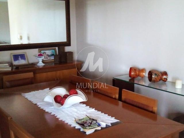 Apartamento Tipo Padrao 3 Dormitórios/suite, Cozinha Planejada, Portaria 24 Horas, Elevador, Em