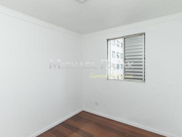 Apartamento tipo para venda com 2 quartos Michael Pajak 11 99996 4550