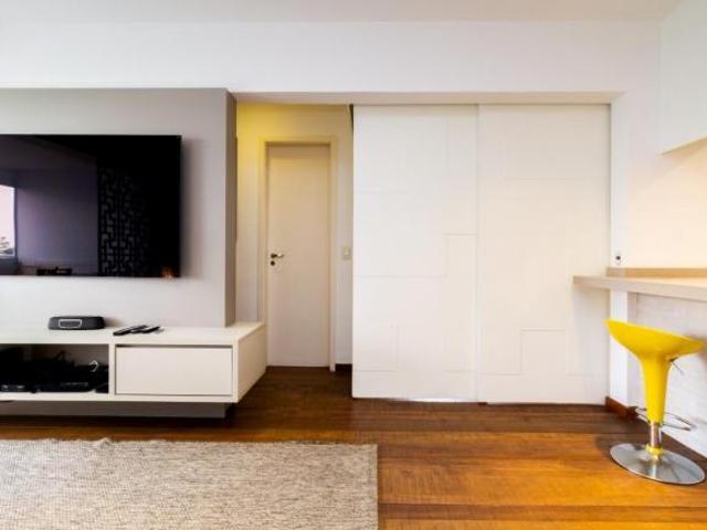 Apartamento tipo para venda com 2 quartos, sendo 1 suíte, 63m²