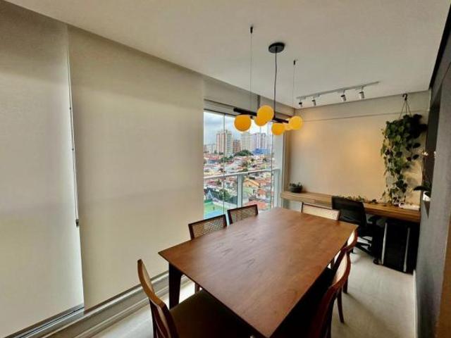 Apartamento tipo para venda com 2 quartos, sendo 1 suíte, 70m²