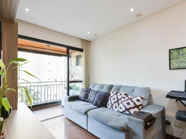 Apartamento tipo para venda com 3 quartos, 70m²