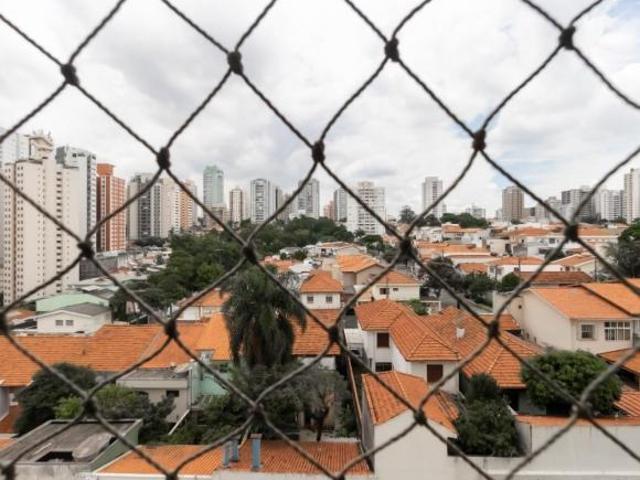 Apartamento tipo para venda com 3 quartos, 74m²