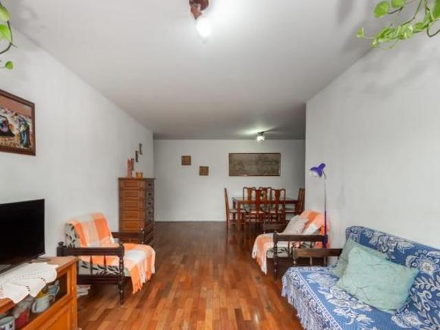 Apartamento tipo para venda com 3 quartos, 103.82m²