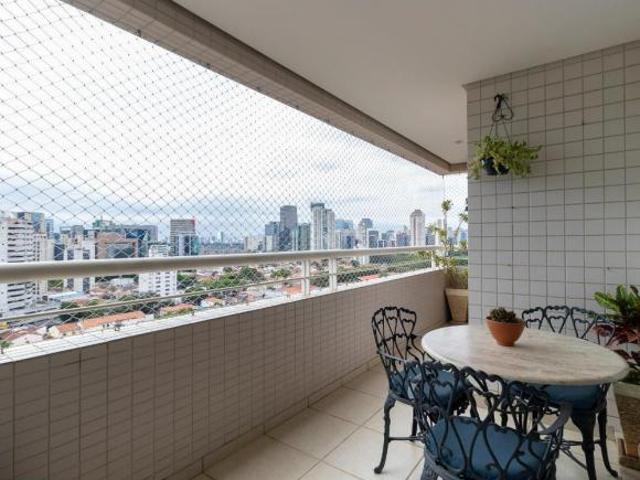 Apartamento tipo para venda com 3 quartos, 116m²