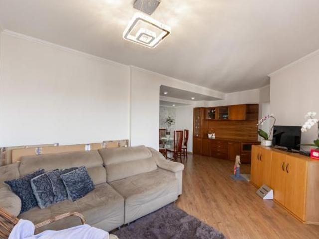 Apartamento tipo para venda com 3 quartos, 117m²