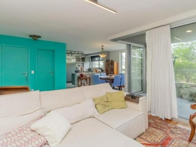 Apartamento tipo para venda com 3 quartos, 163m²