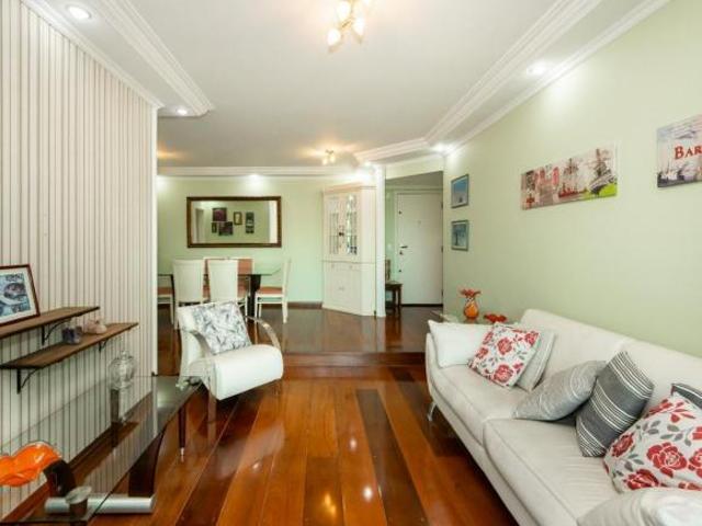 Apartamento tipo para venda com 3 quartos, sendo 1 suíte, 118m²