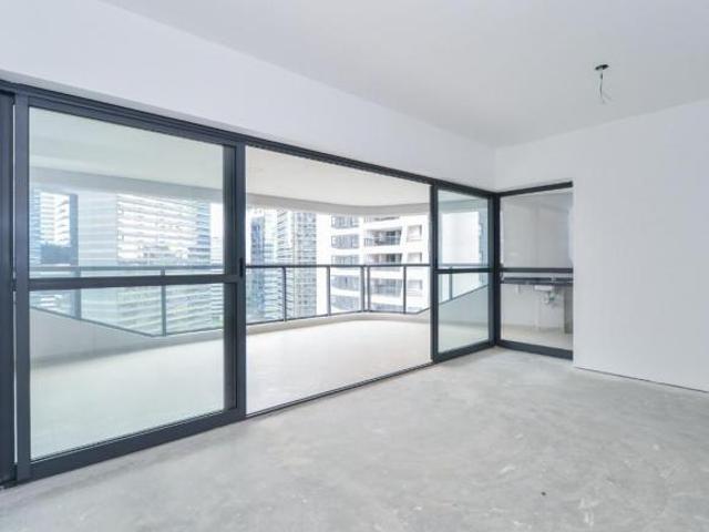 Apartamento tipo para venda com 3 quartos, sendo 3 suítes, 162m²