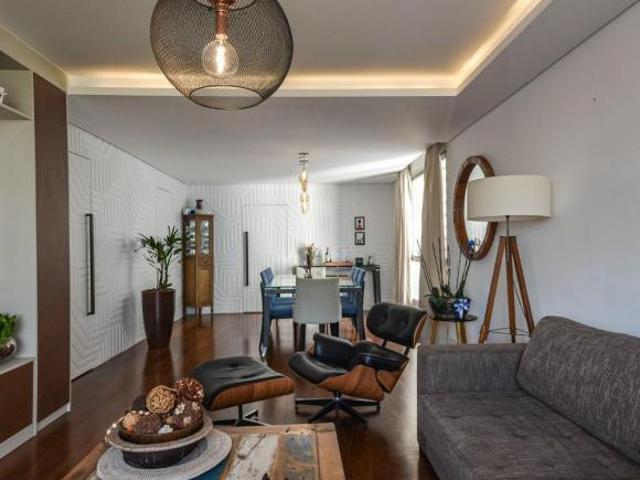 Apartamento tipo para venda com 4 quartos, sendo 1 suíte, 183m²