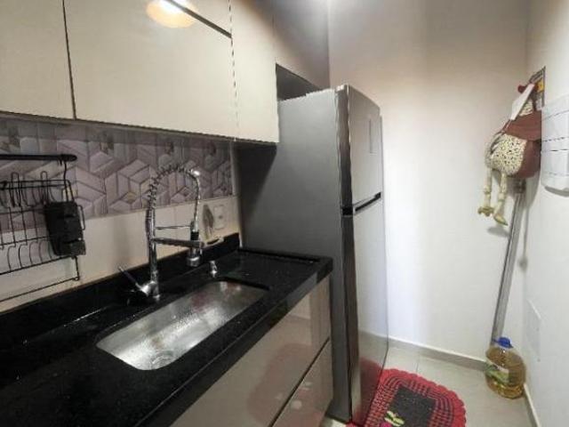 Apartamento tipo para venda em Jardim Antártica com 2 quartos, 72m²