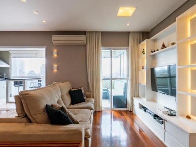 Apartamento tipo para venda em Vila Andrade com 3 quartos, sendo 3 suítes, 127m²