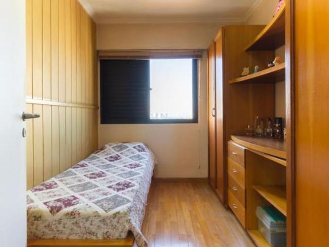 Apartamento tipo para venda em Vila Hamburguesa com 3 quartos, sendo 1 suíte, 77m²