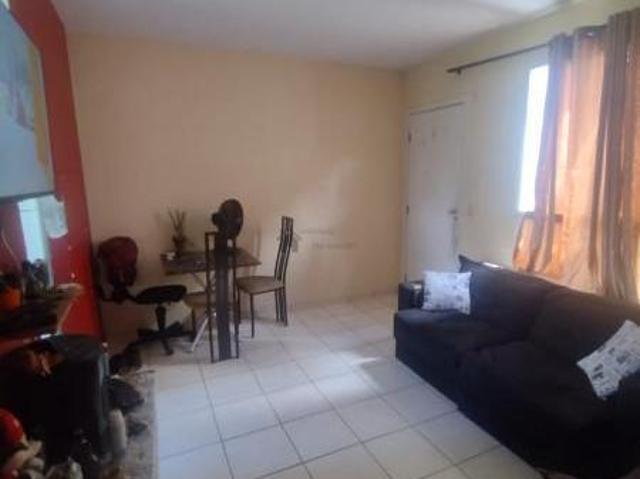 APARTAMENTO TIPO