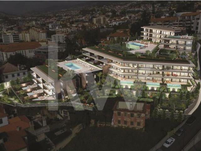 Apartamento| Tipologia T3 | Vista Mar / Baía do Funchal| Fun. 139m² Santa Luzia Funchal