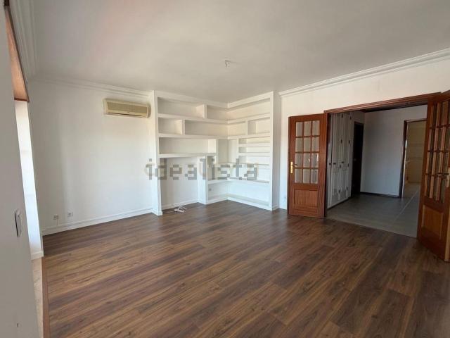 Apartamento, Tomar e Santa Maria dos Olivais