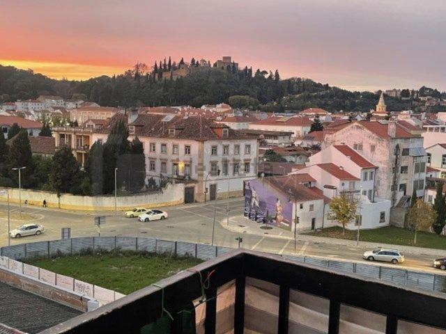 Apartamento, Tomar e Santa Maria dos Olivais