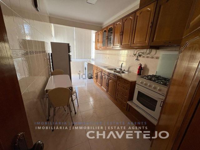Apartamento, Tomar e Santa Maria dos Olivais