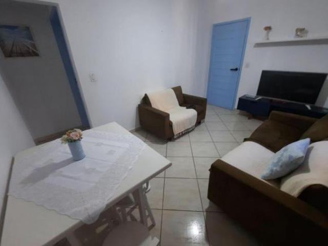 Apartamento todo reformado com uma localização privilegiada