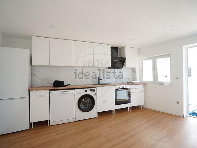 Apartamento, Torrados e Sousa