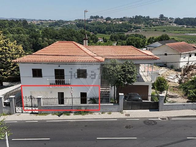 Apartamento, Torrados e Sousa