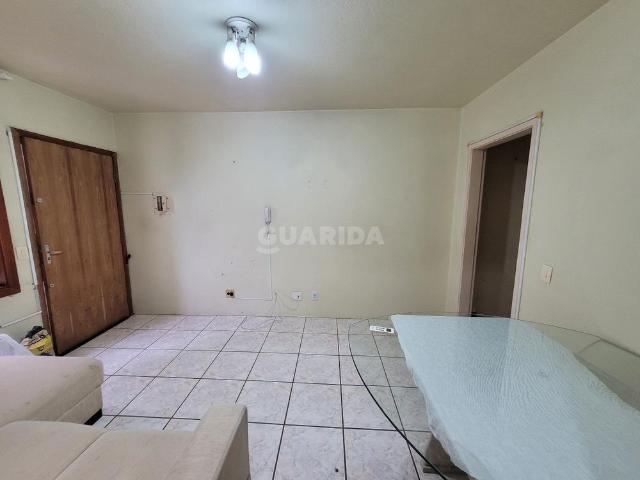 Apartamento totalmente mobiliado de 2 dormitórios no bairro Cidade Baixa COD: 26367
