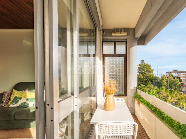 Apartamento totalmente reformado de 3+1 quarto no coração de Maia